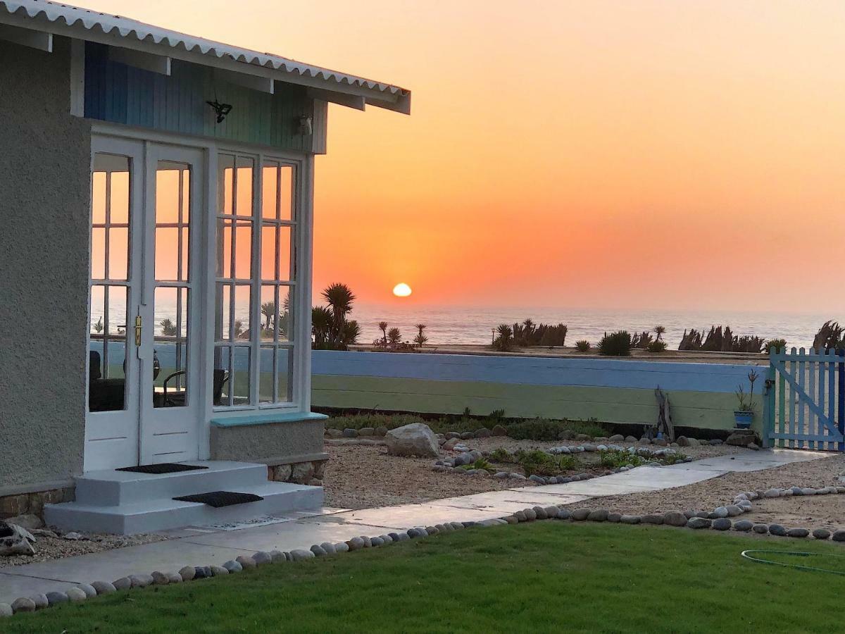 Quaint Seaside Cottage Swakopmund Exterior foto